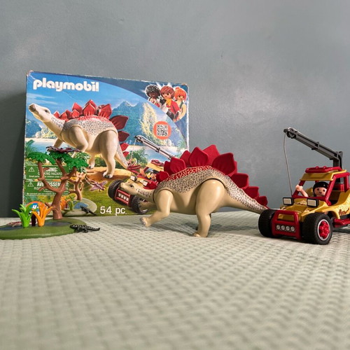 Playmobil 9432 Exploration Vehicle and Stegosaurus used