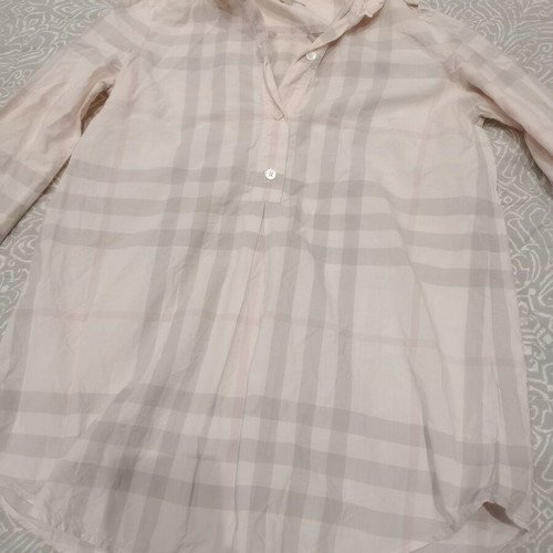 Burberry shirt like new, thin, multicolor, size XS
