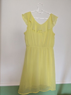 Yellow dress H&M like new, size M