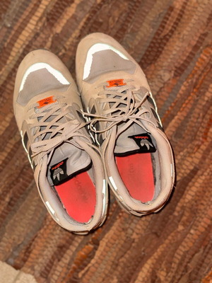 Αθλητικά Adidas μεταχειρισμένα, μέγεθος 45, γκρι