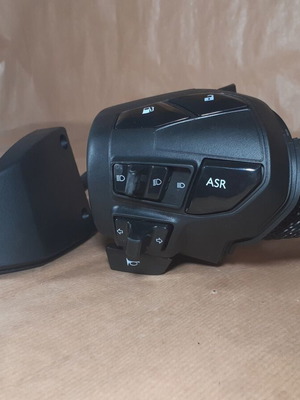Left Light Switch Piaggio Beverly 300/400 HPE used