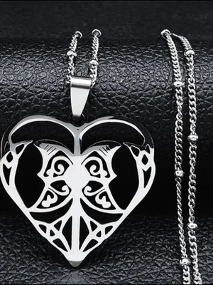 Steel heart necklace new, 50cm chain