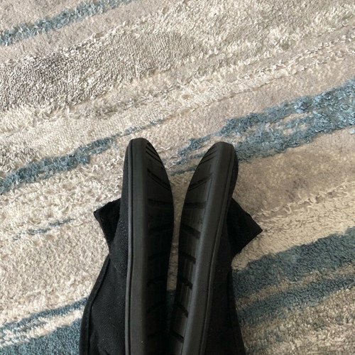 TOMS kids espadrilles like new, size 25