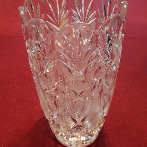 Vintage handmade vase in high-quality crystal new