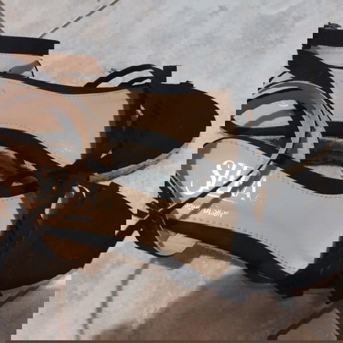 Sfera πλατφόρμα νούμερο 38 μαύρη, σανδάλια like new