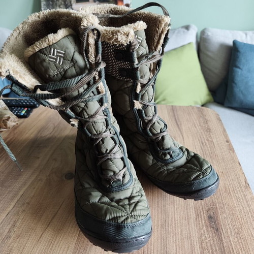 Columbia boots like new, size 39, brown