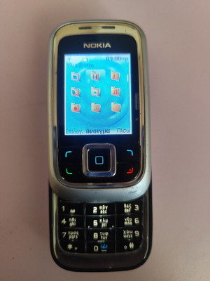 Nokia 6111 used, silver, up to 7.9 MP camera