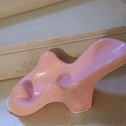 Premaman baby bath like new, pink