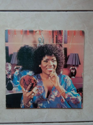 Gloria Gaynor I Kinda Like Me LP used, Greek production