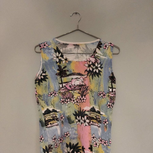 Set top and cardigan like new, multicolored with embroidery and beads