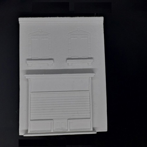 Building Model Kit The Store 1/35 scale like new