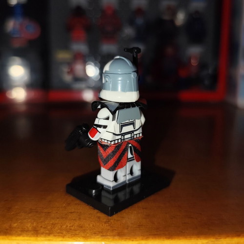 ARC Commander Colt Lego minifigure with accessories