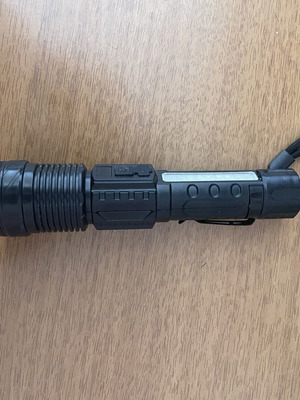 Flashlight new with front and side light