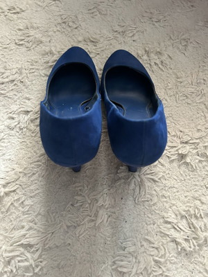 Bershka blue pumps used, size 39