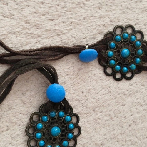 Boho belt like new with woven metal motifs and turquoise beads