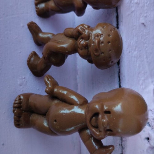 Gemelini 17 collectible dolls used, pack