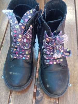 Geox girls' boots size 30 used