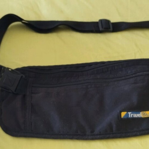 Travel Blue waist bag like new, black
