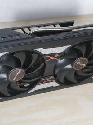 Sapphire Pulse RX 5700 8GB AMD Radeon video card