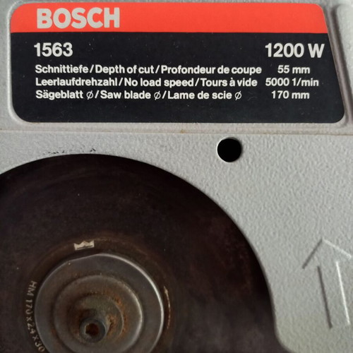 Bosch 1200W wood circular saw used