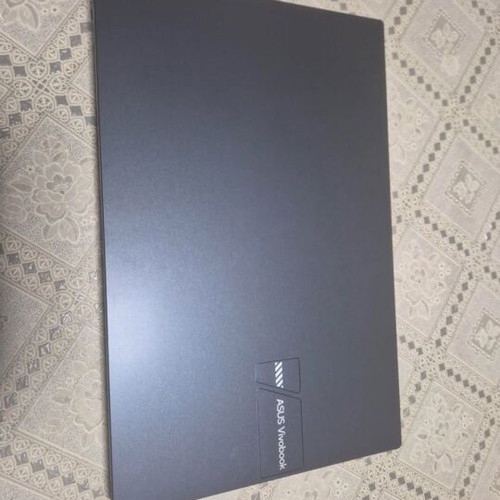 Asus VivoBook laptop new with Intel Core i7, 16GB RAM, 512GB SSD