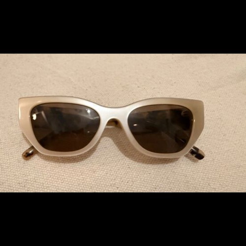 Hawkers sunglasses like new, beige and brown lenses