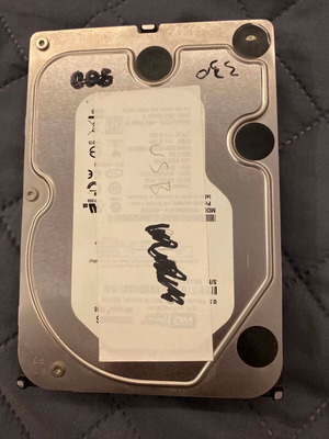 Western Digital Caviar SE16 500GB 3.5" SATA hard drive used