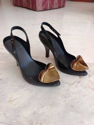Vivienne Westwood x Melissa Lady Dragon black gold heart heels size 39