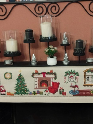 Embroidered Christmas table runner for fireplace, new, beige etamine