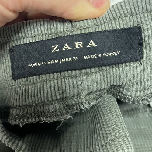 Zara pants joggers like new, military khaki, size M
