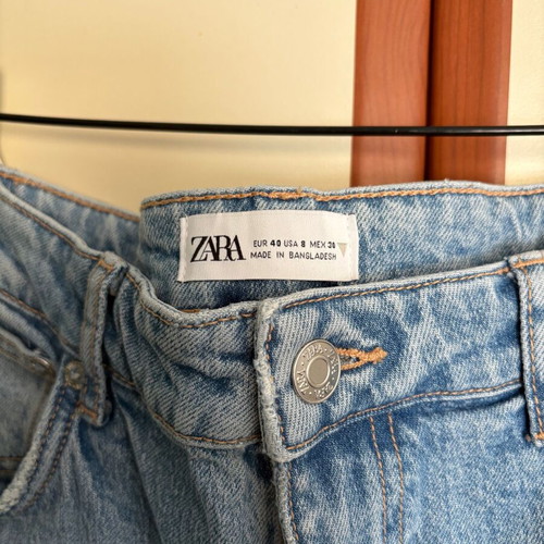 Zara jeans size 40 like new, high waist, blue