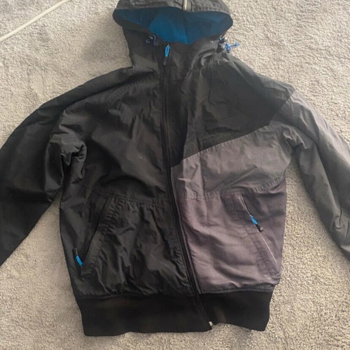Emerson jacket like new, black and blue