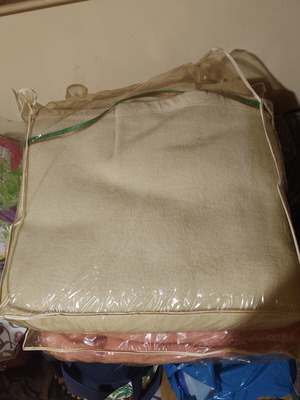 Blanket unused, all wool