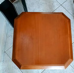 Coffee table like new, dimensions 46x46x40 cm