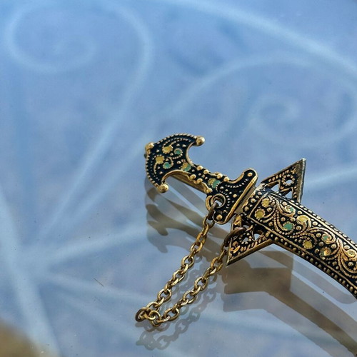Vintage Toledo Tie Clip with Sword Miniature Damascene used