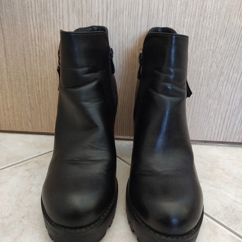 Melissa black ankle boots used, size 38, 10 cm heel
