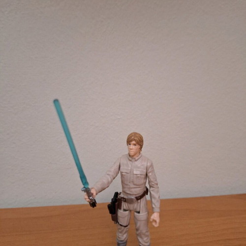 Luke Skywalker figure from Star Wars like new, Hasbro 6 inch