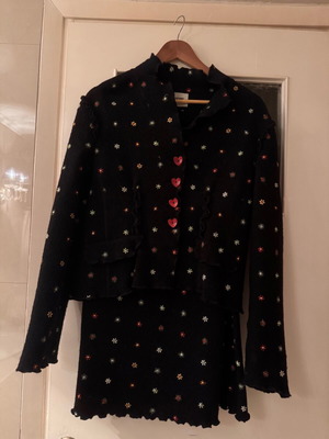 Moschino suit like new, wool jacket and skirt, black multicolor