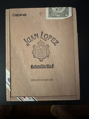 Juan Lopez Selección No.1 Cabinet wooden cigar box vintage 2009 empty