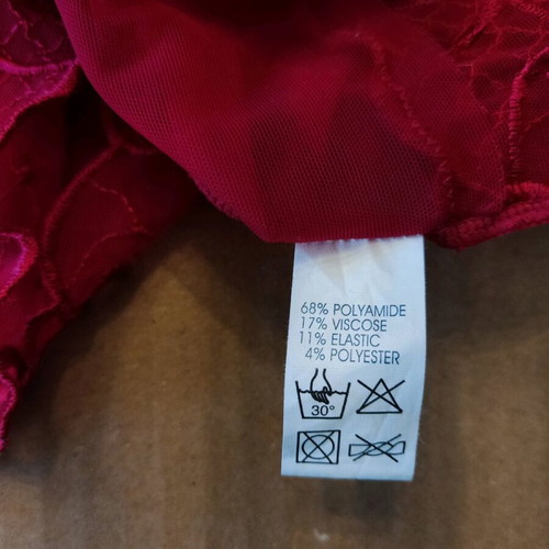 Luna nightdress cup B80 red like new