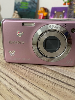 Sony Cyber Shot W210 pink used camera with battery