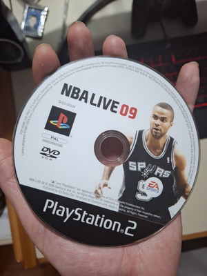 NBA Live 09 PlayStation 2 game used, no cover or manuals
