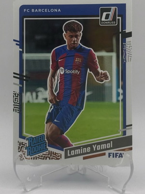 Lamine Yamal rookie card like new