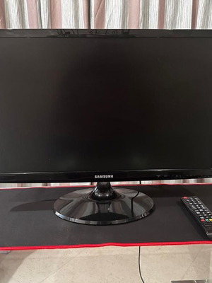 Samsung T24C300EW 24" LED Monitor TV Full HD used, black