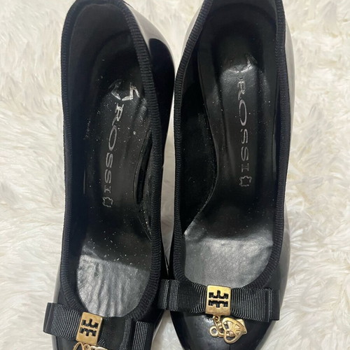 Shoes size 36 like new black with leather insole