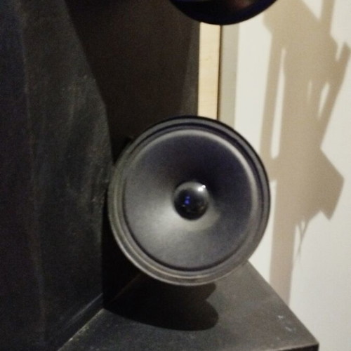 Bose 301 Series III vintage hi-fi bookshelf speakers, collectible