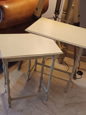 Auxiliary tables like new, set of 2