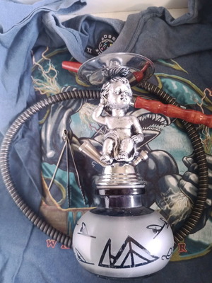 Mini hookah used with angel design