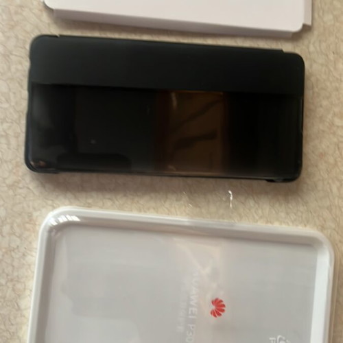 Huawei P30 case, excellent condition