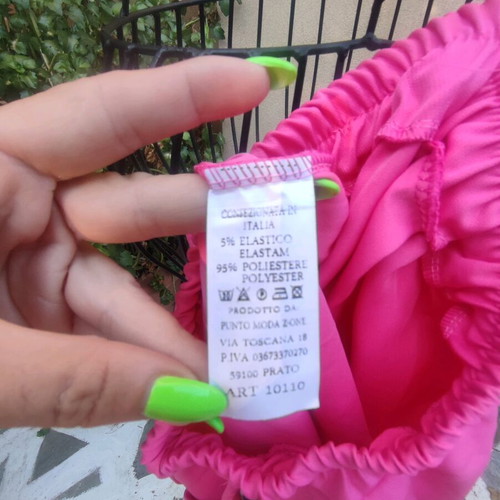 Fuchsia fabric shorts one size made in Italy new